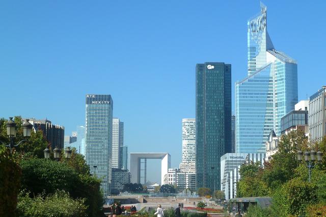 La Defence La Defence